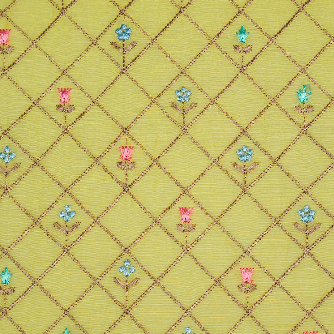 Interplay of several hues on Lemon Cotton Silk