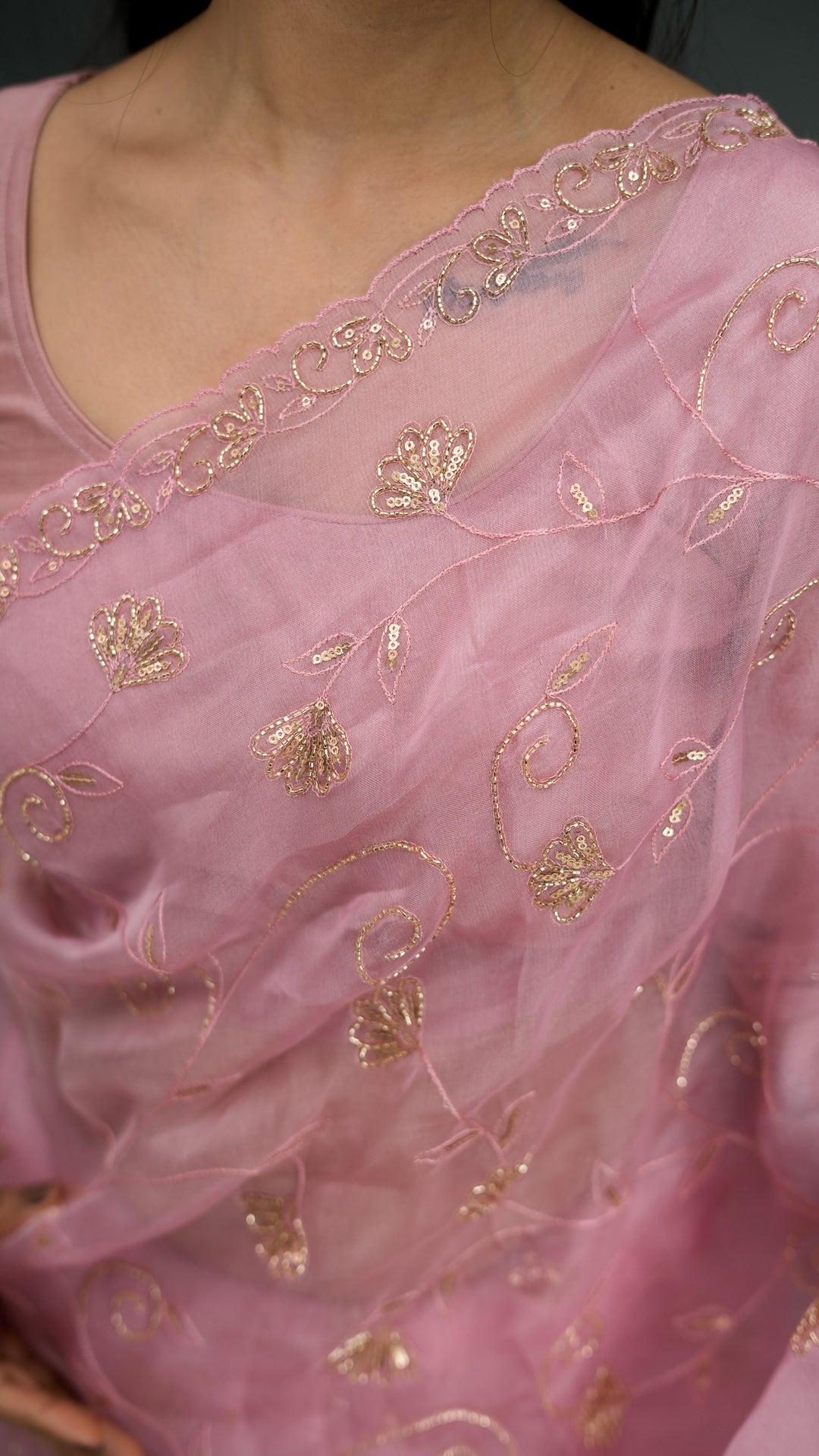 Uryani Embroidered Saree on Pink Pure Silk Organza