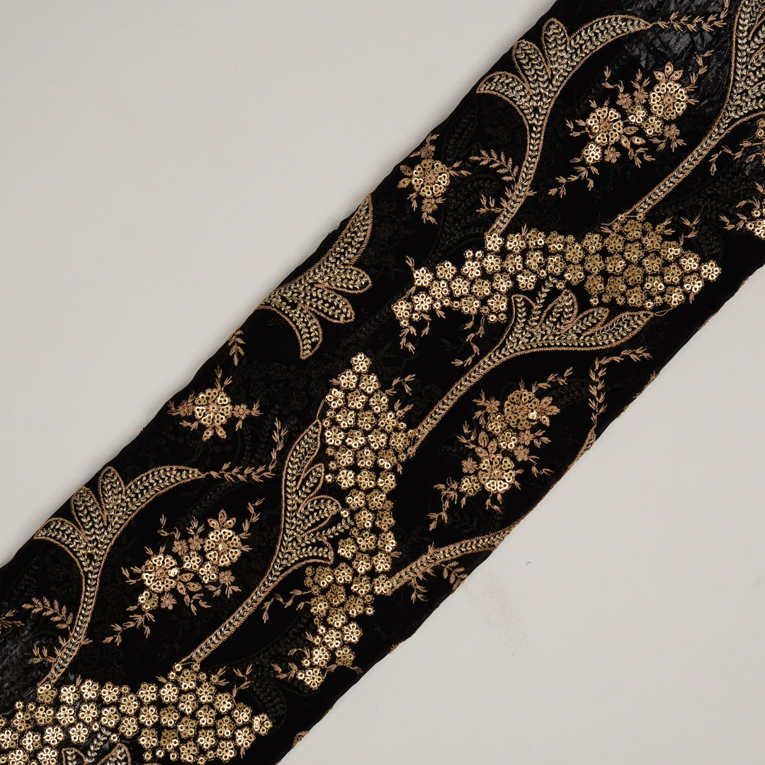 Nuha Jaal On Black Semi Organza