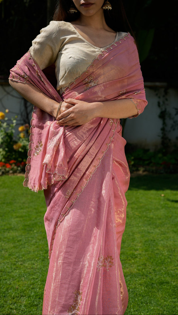Chinmayi Embroidered Saree on Onion Cotton Tissue