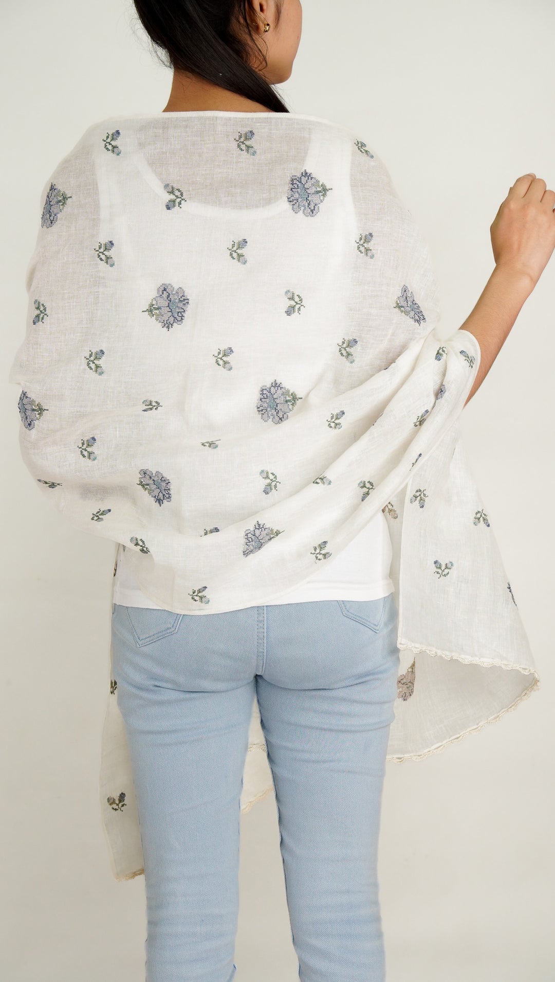 Anna Embroidered Stole on Off White Gauged Linen