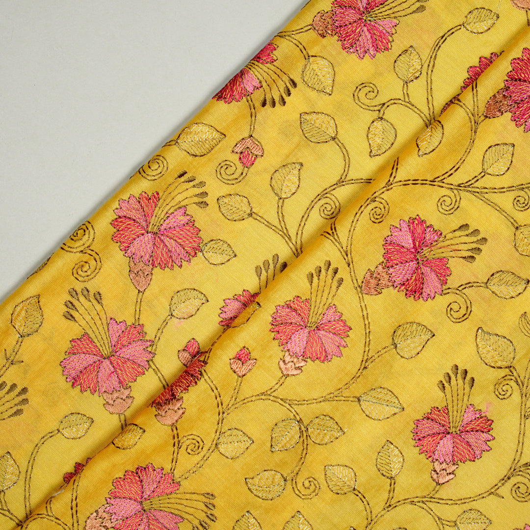 Sampavi Floral Jaal on Gold Silk Chanderi