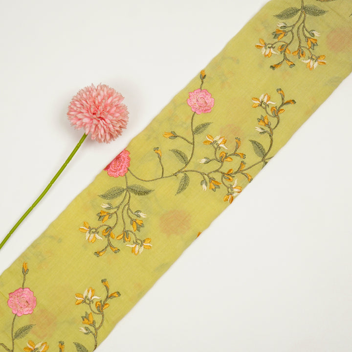 Artsy floral Jaal on Yellow Malmal