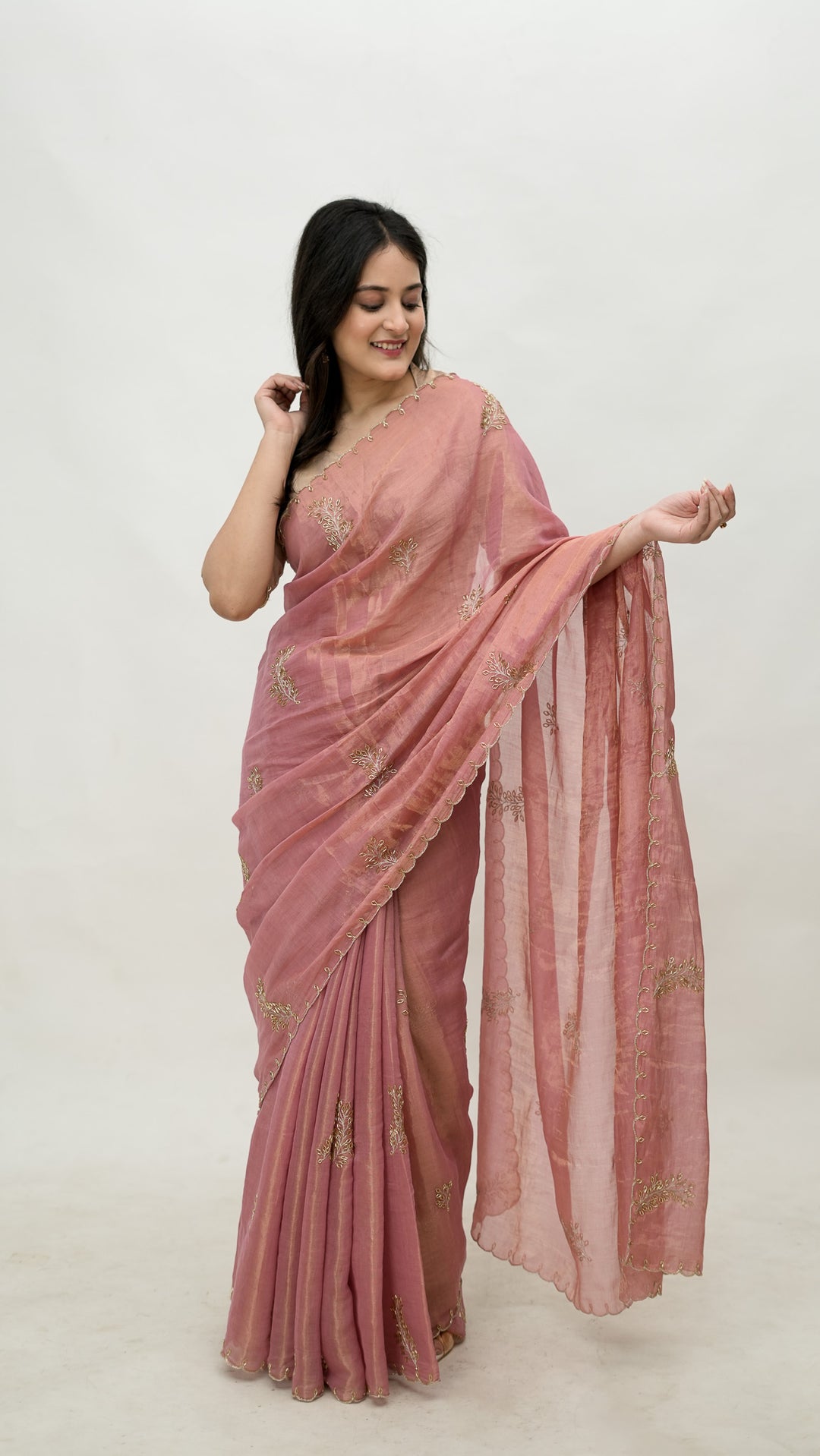 Chinmayi Embroidered Saree on Onion Cotton Tissue