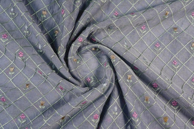 Interplay of several hues on Deep Mauve Cotton Silk