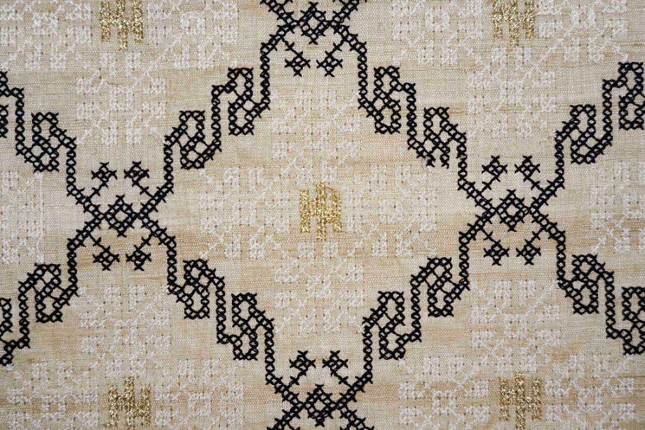 Swara On Natural / Black Tussar Silk