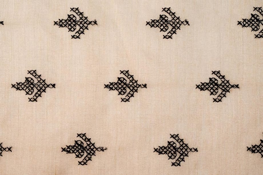Cross Stitch Buti On Natural/Black Munga Silk-Zarinama